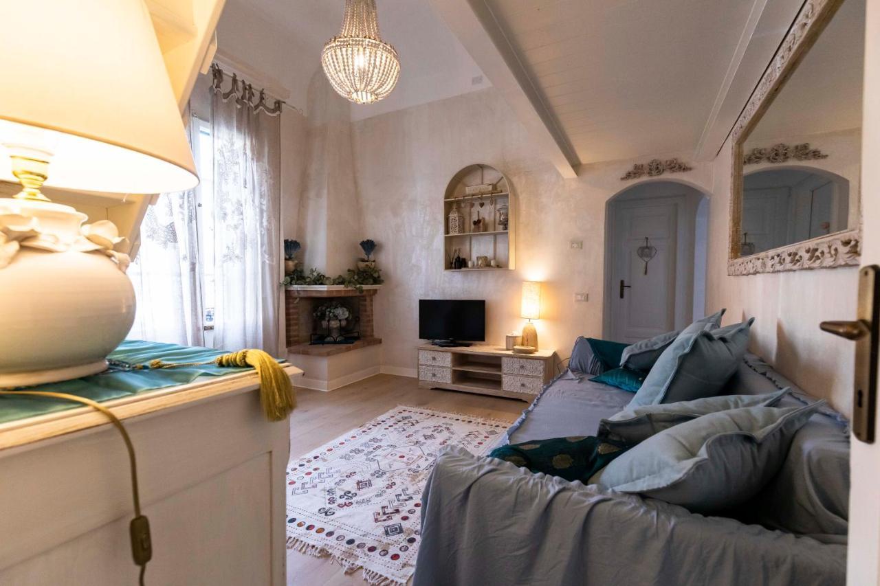 Villa Casa Indipendente Con Giardino A Marina Di Pisa Exterior foto
